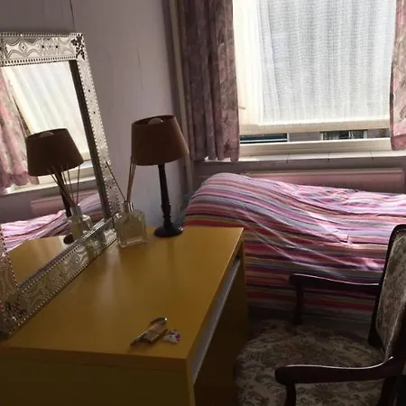 De Deken Séjour chez l'habitant *