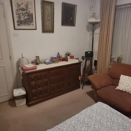 Homestay De Deken Best